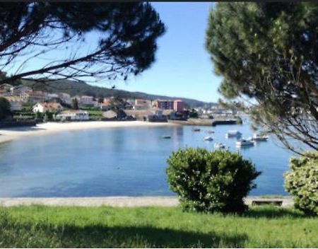 Apartamentos Turisticos Chus 2 Corcubión Eksteriør billede